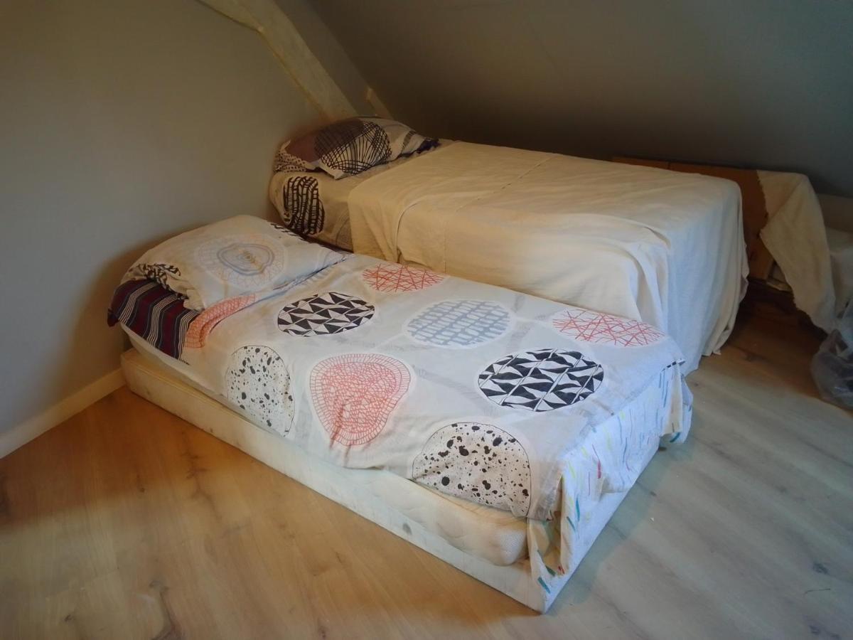 Saint-Pierre-le-Moûtier Chambre Chez L'Habitant المظهر الخارجي الصورة